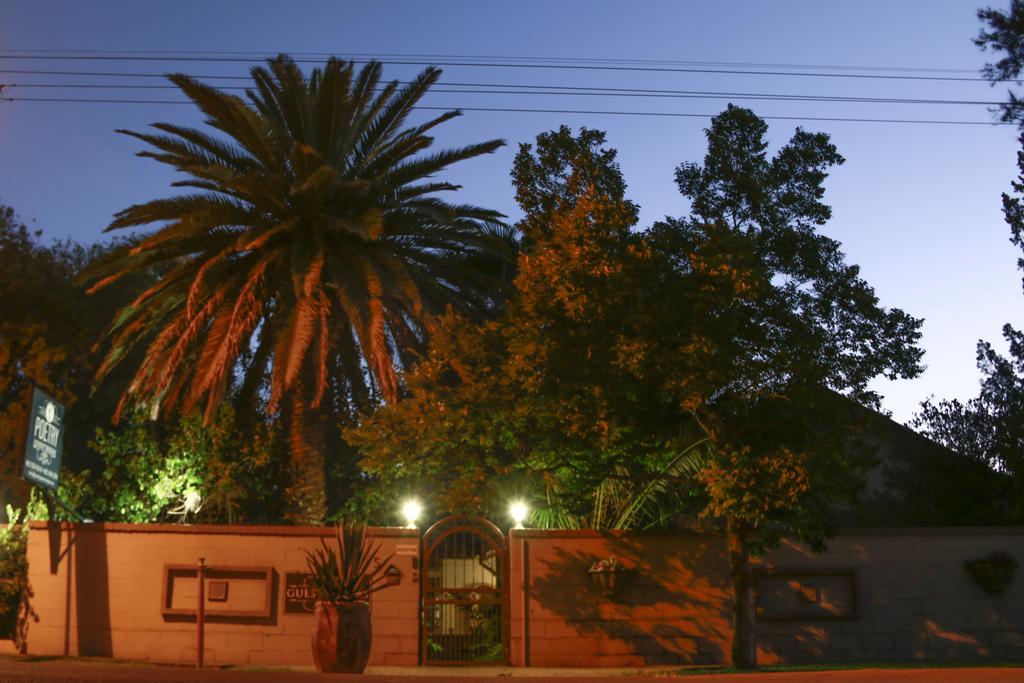 Poetry Guestrooms Vryburg Exterior photo